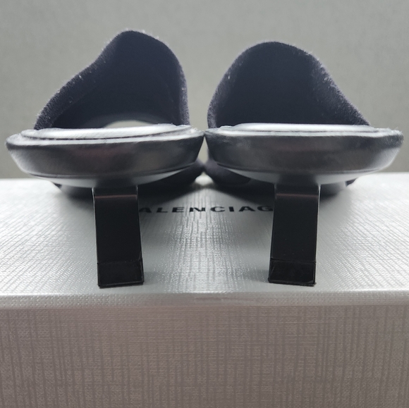 Balenciaga 40mm heel stretch mule sandals 🖤 - Picture 11 of 14